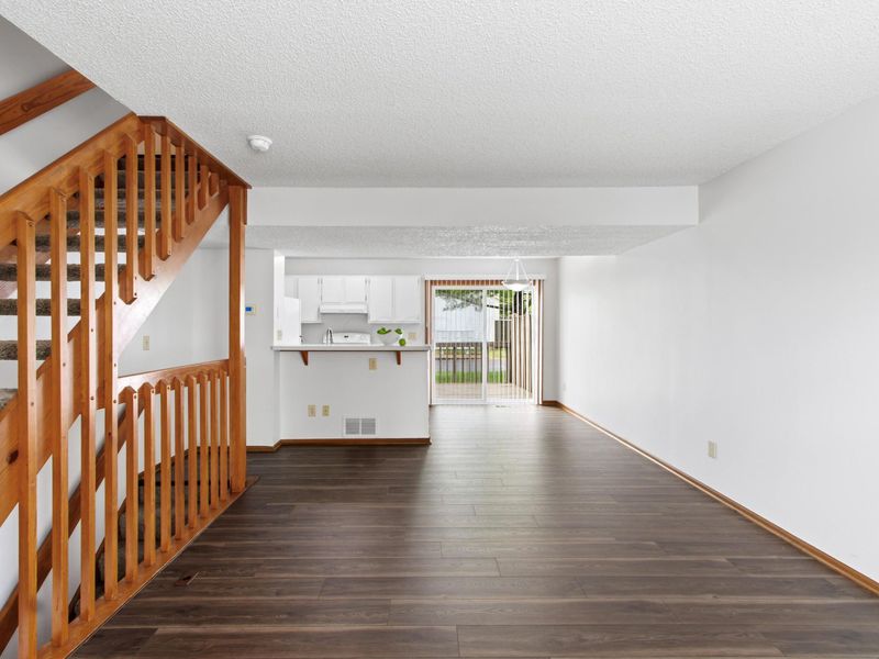 5164 Singleton Drive, Unit 43B, Hilliard, OH 43026 Photo 4