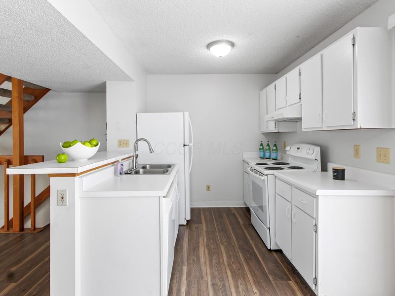 5164 Singleton Drive, Unit 43B, Hilliard, OH 43026 Photo 9