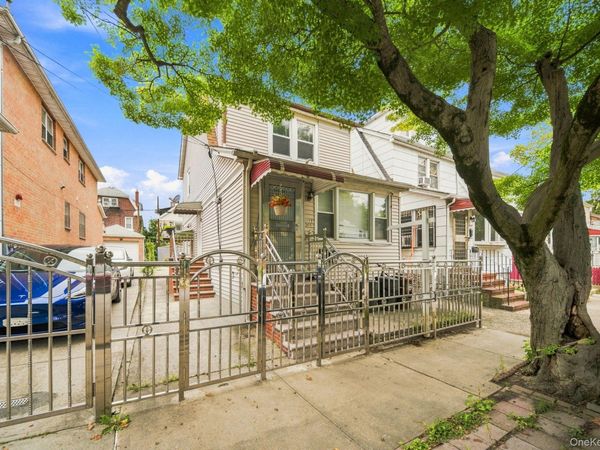 16505 78th Avenue , Fresh Meadows, NY 11366