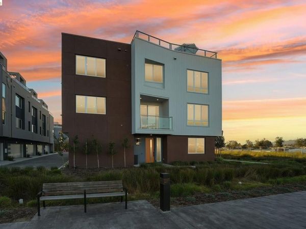 2388 Stanford St, Alameda, CA 94501