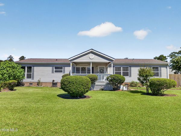 114 Bellhammon Drive, Rocky Point, NC 28457