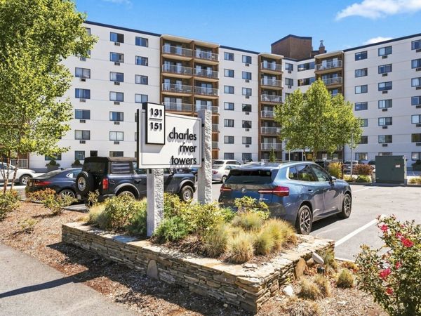 151 Coolidge Avenue, Unit 413, Watertown, MA 02472