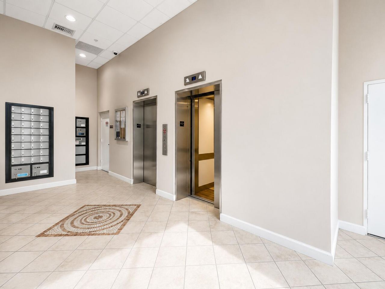 1203 Town Center Drive, Unit 206, Jupiter, FL 33458 Photo