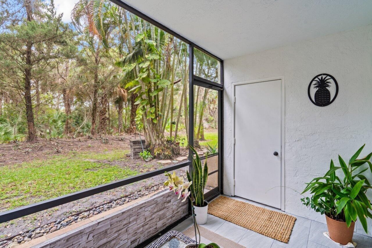 2001 Sabal Ridge Court, Unit A, Palm Beach Gardens, FL 33418 Photo