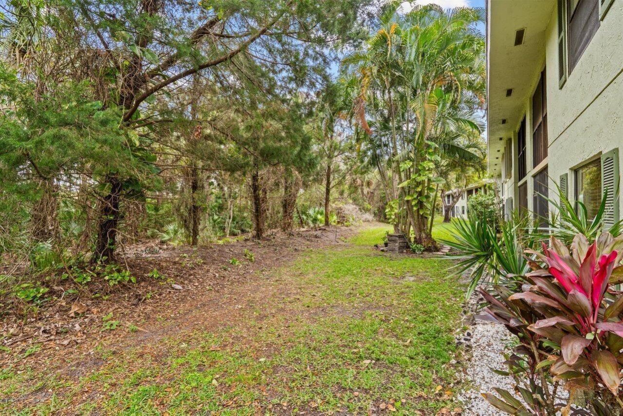 2001 Sabal Ridge Court, Unit A, Palm Beach Gardens, FL 33418 Photo