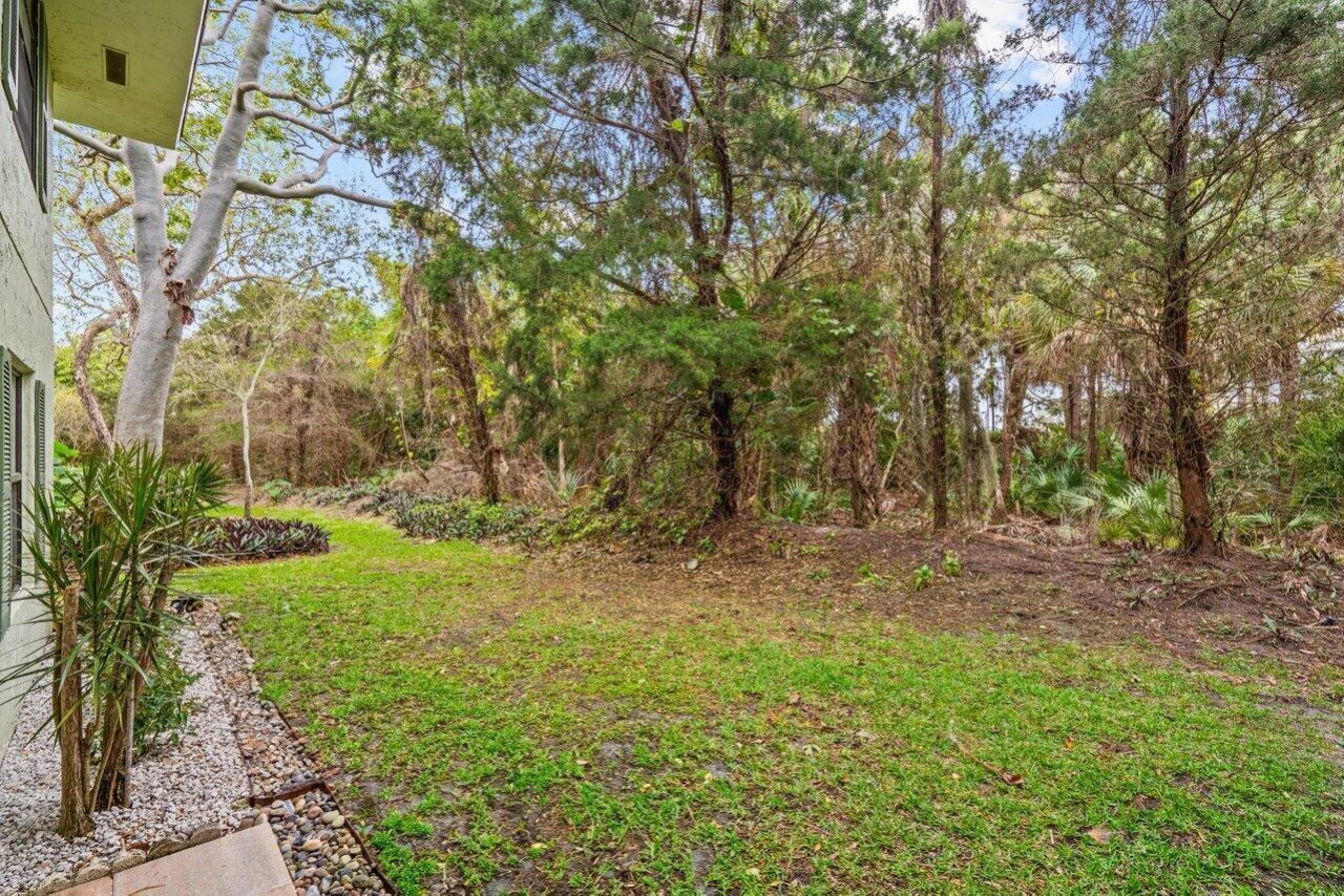 2001 Sabal Ridge Court, Unit A, Palm Beach Gardens, FL 33418 Photo