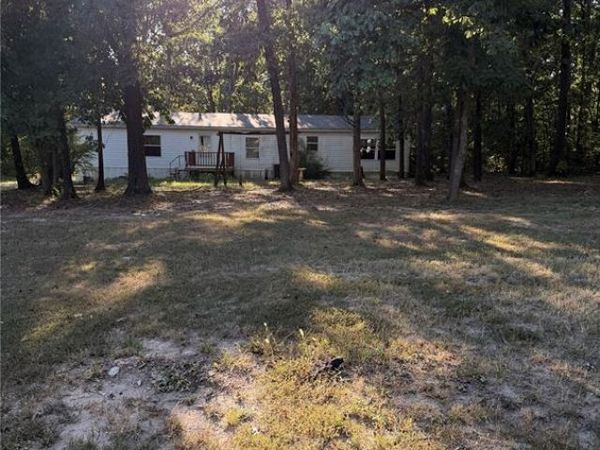 10123 Dorlac Drive, Cadet, MO 63630