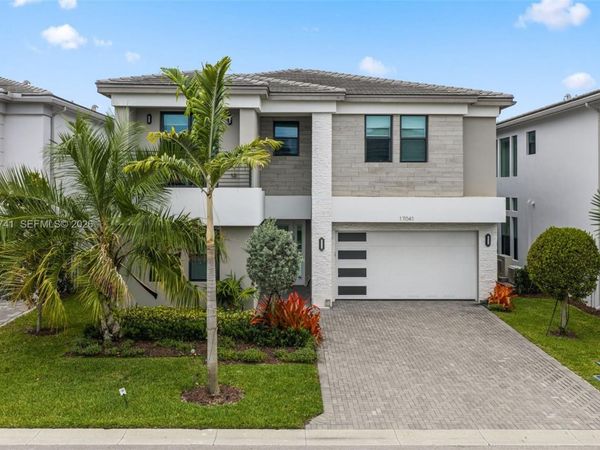 17041 Teton River Rd , Boca Raton, FL 33496