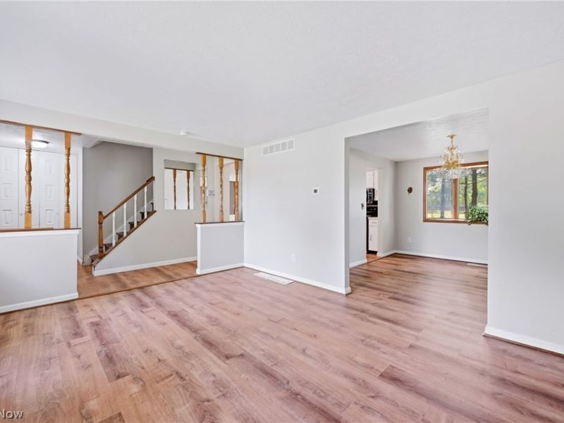 1922 Burr Oaks Court, Austintown, OH 44515 Photo 13