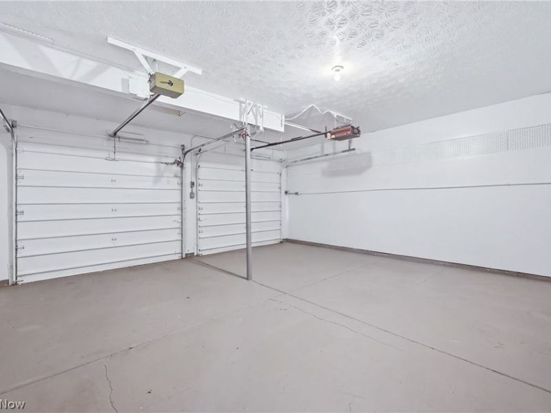 1922 Burr Oaks Court, Austintown, OH 44515 Photo 31
