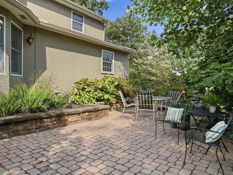 1327 Oakview Drive, Columbus, OH 43235 Photo 100