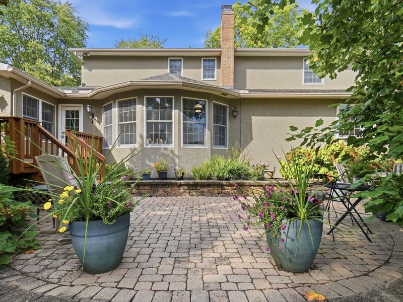 1327 Oakview Drive, Columbus, OH 43235 Photo 101