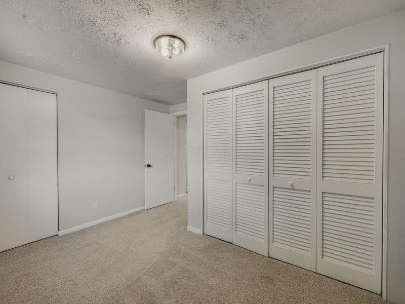 1226 Woodbrook Circle, Unit A, Columbus, OH 43223 Photo 16