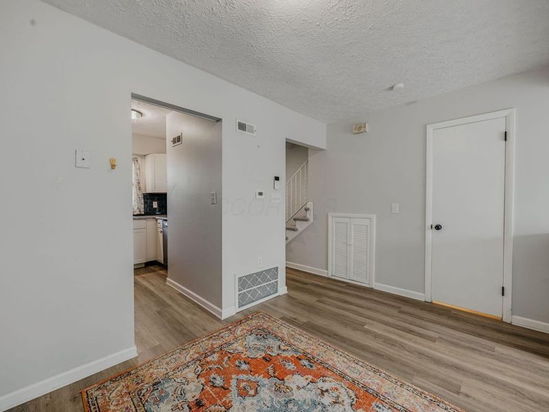 1226 Woodbrook Circle, Unit A, Columbus, OH 43223 Photo 9