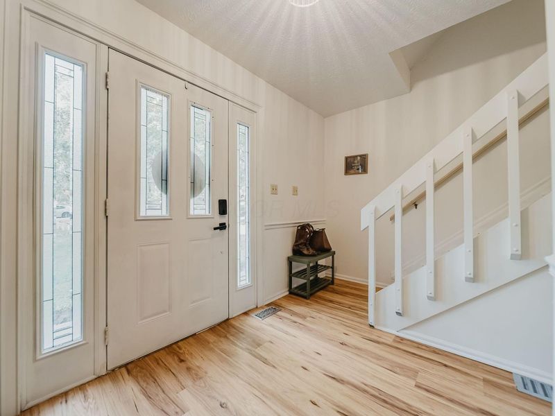 346 Chris Court, Chillicothe, OH 45601 Photo 2