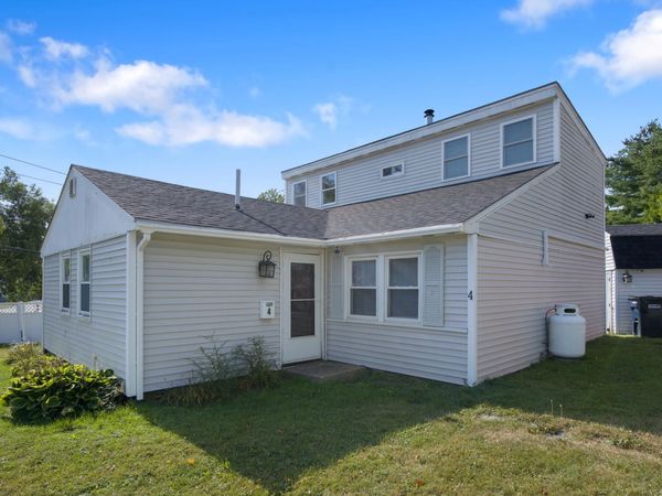 4 Nash Street , Bangor, ME 04401