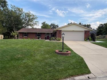 2308 Wrenside Lane, Dayton, OH 45440