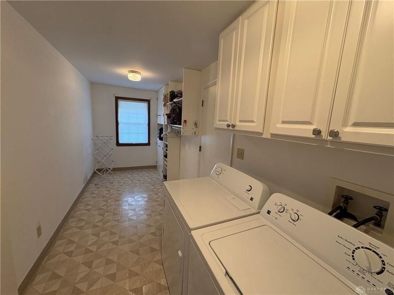 2308 Wrenside Lane, Dayton, OH 45440 Photo 18