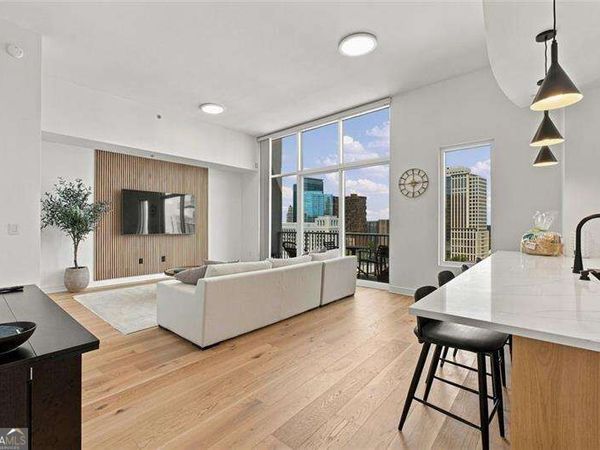 950 W Peachtree Street NW, Unit 2009, Atlanta, GA 30309