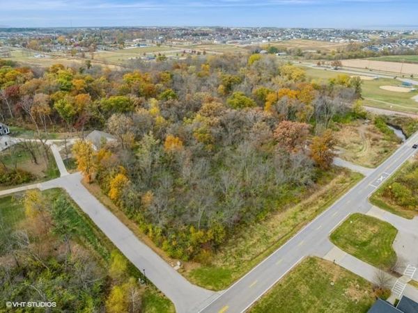 S Park Rd. Hickory Knoll Lot, Tiffin, IA 52340