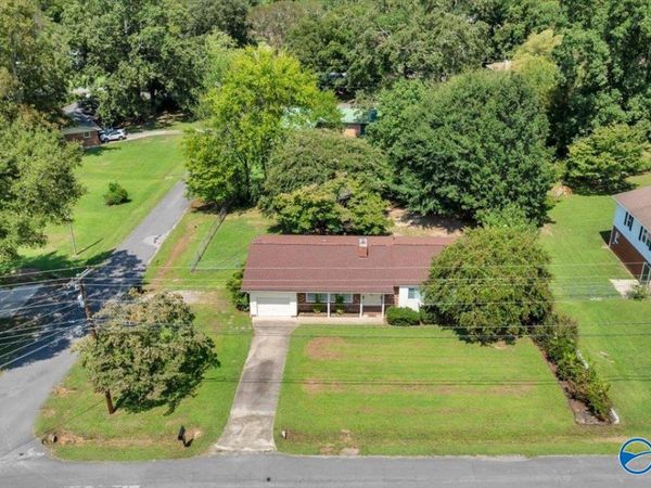 401 Van Buren Street, Scottsboro, AL 35768