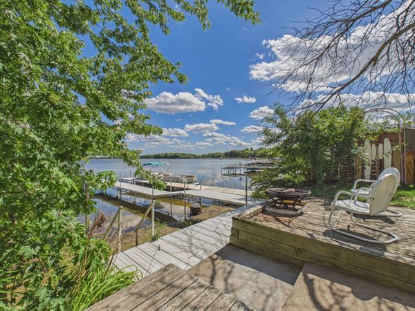 21327 OLD LAKE GEORGE BLVD, Oak Grove, MN 55303