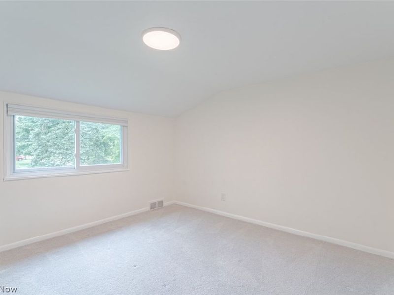 5680 Alberta Drive, Lyndhurst, OH 44124 Photo 25