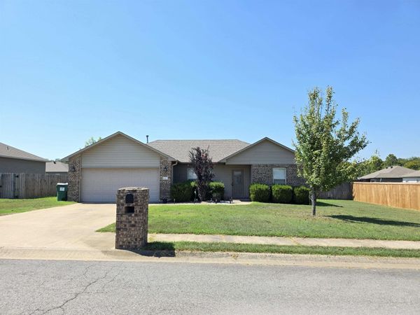 403 Apricot Street, Austin, AR 72007