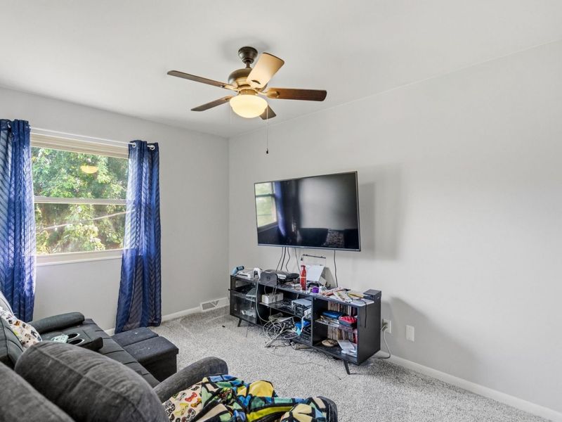 8599 Winthrop Circle, Florence, KY 41042 Photo 17