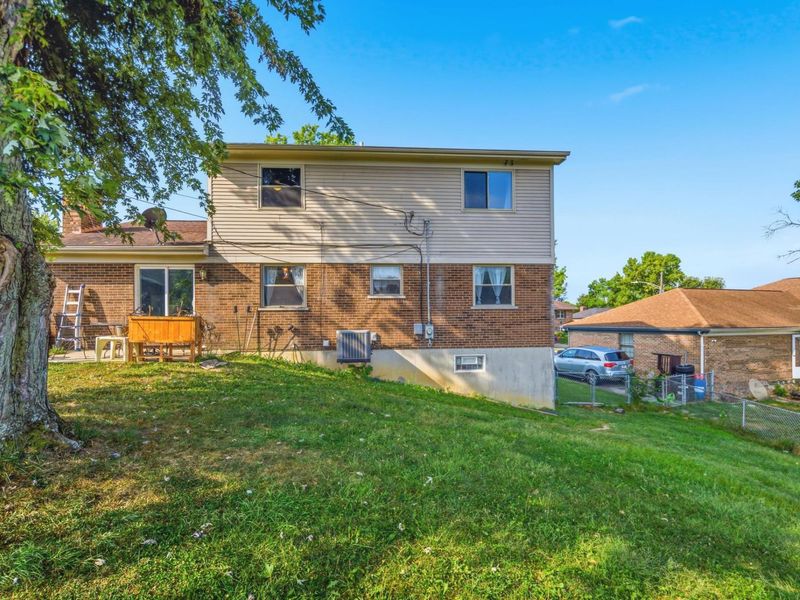 8599 Winthrop Circle, Florence, KY 41042 Photo 23