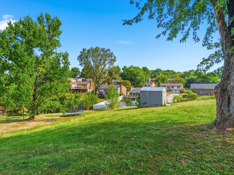 8599 Winthrop Circle, Florence, KY 41042 Photo 25
