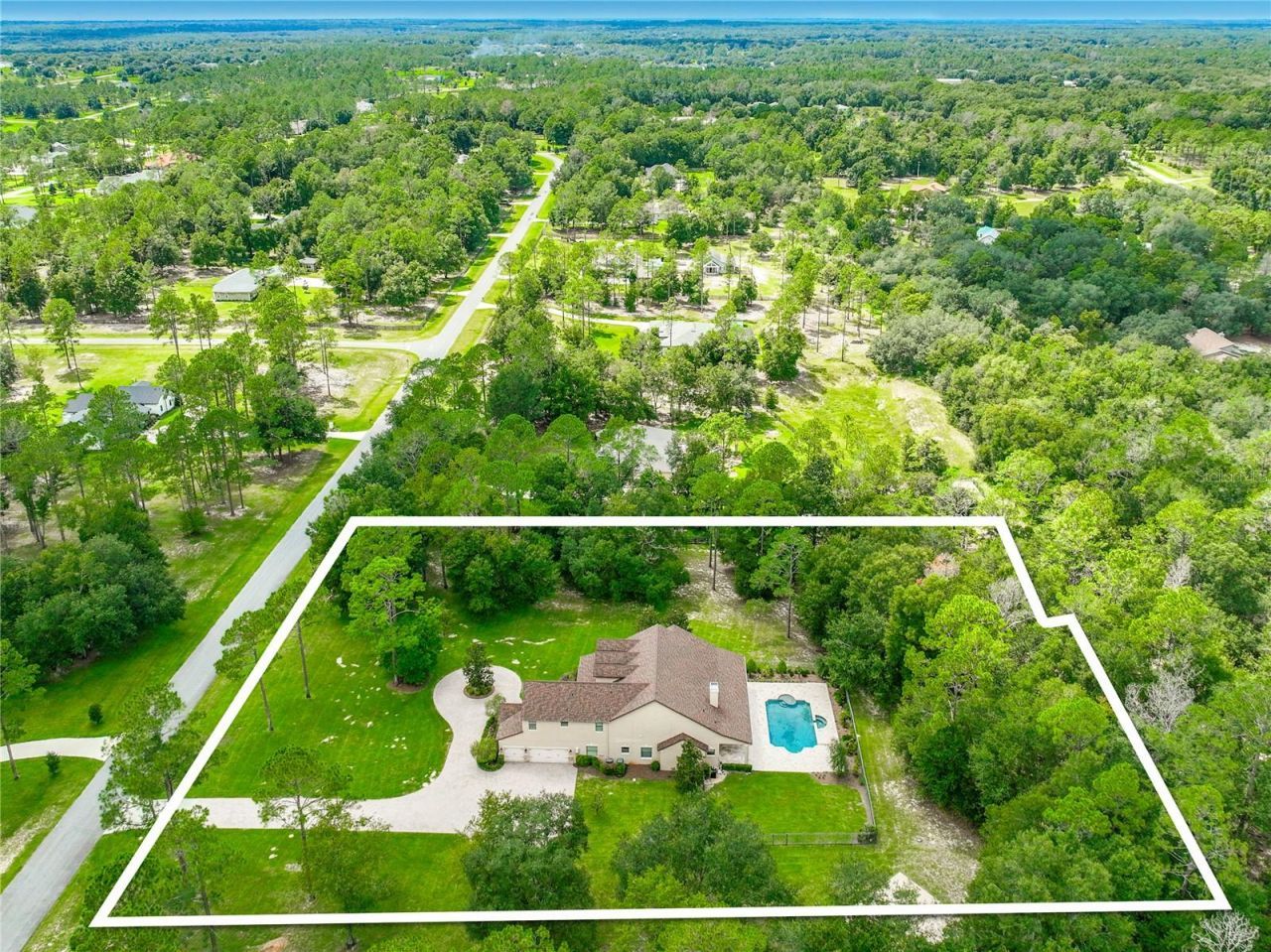 35719 High Pines Drive, Eustis, FL 32736 Photo