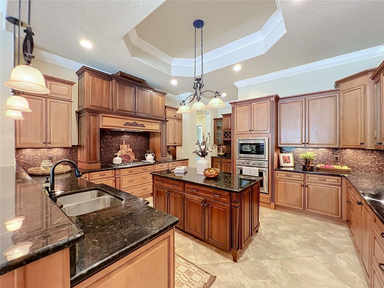 35719 High Pines Drive, Eustis, FL 32736 Photo
