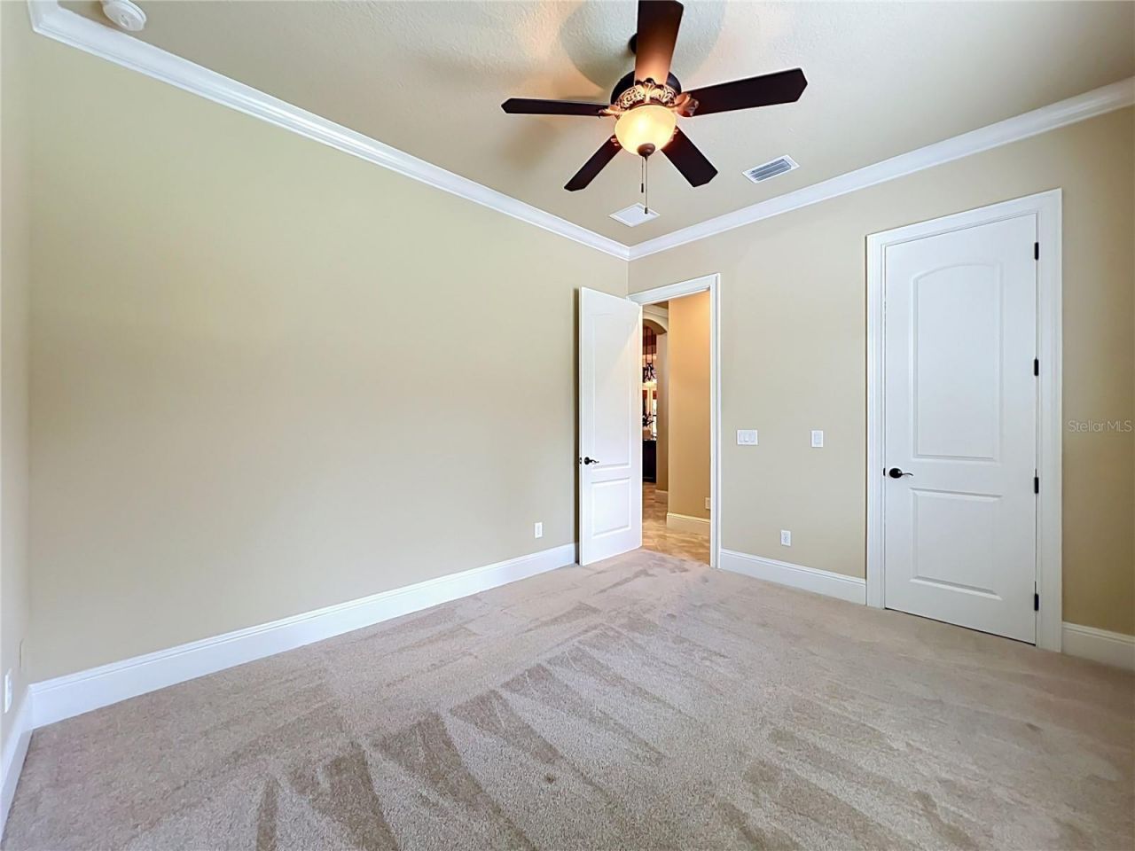 35719 High Pines Drive, Eustis, FL 32736 Photo