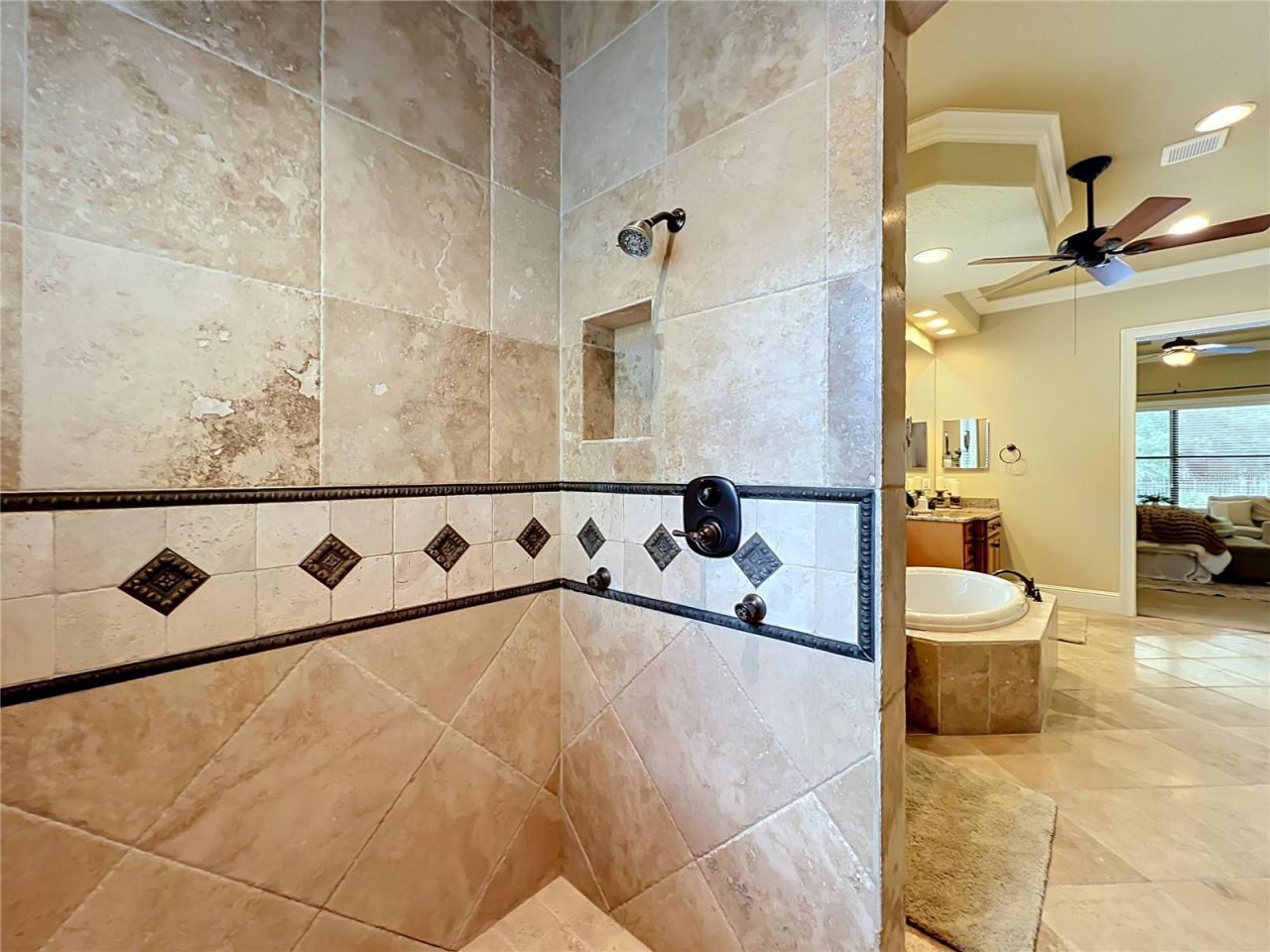 35719 High Pines Drive, Eustis, FL 32736 Photo