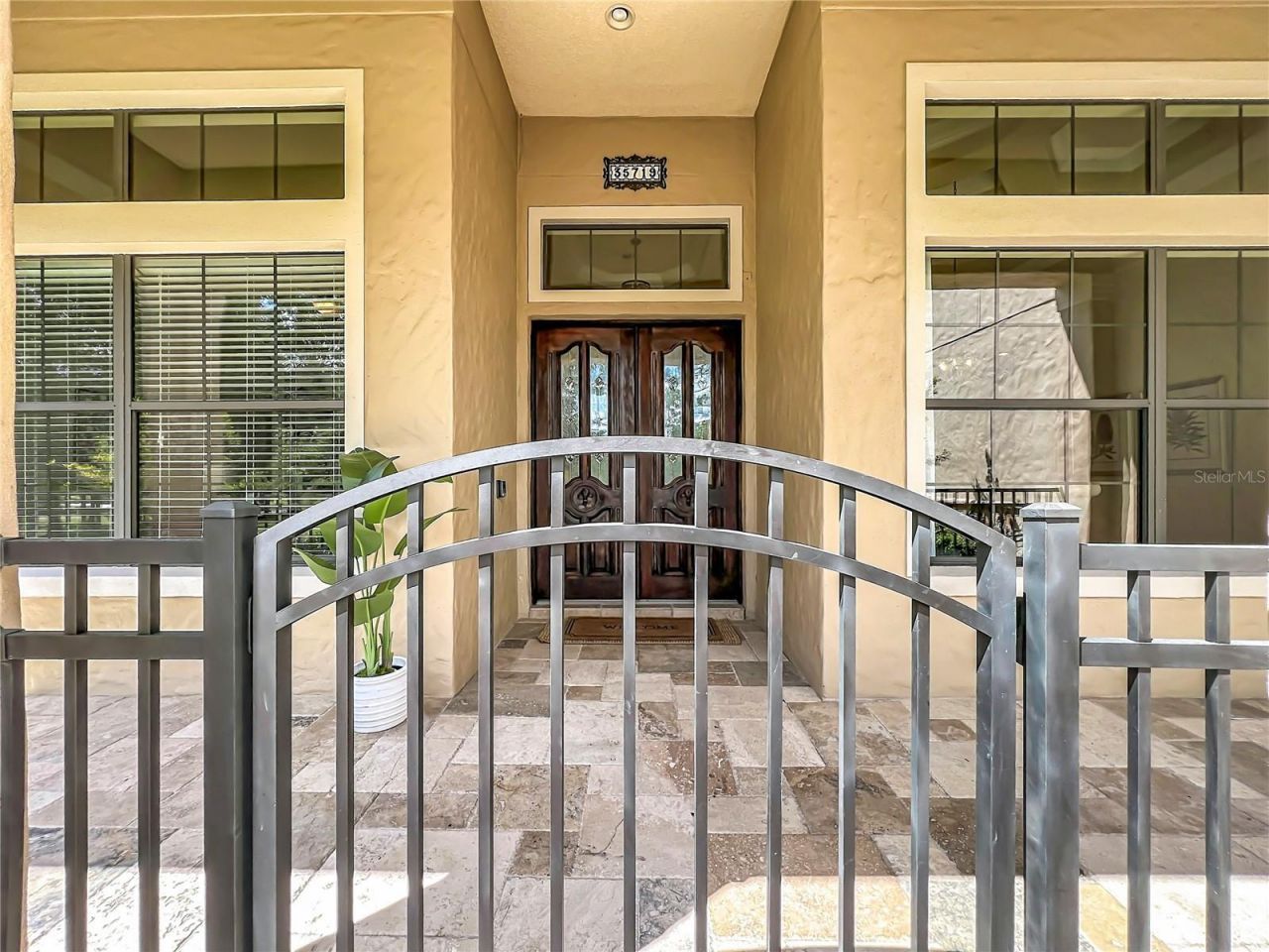 35719 High Pines Drive, Eustis, FL 32736 Photo