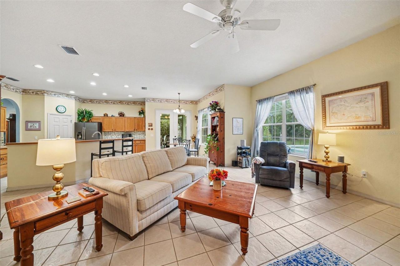 16731 SE 181st Terrace, Weirsdale, FL 32195 Photo