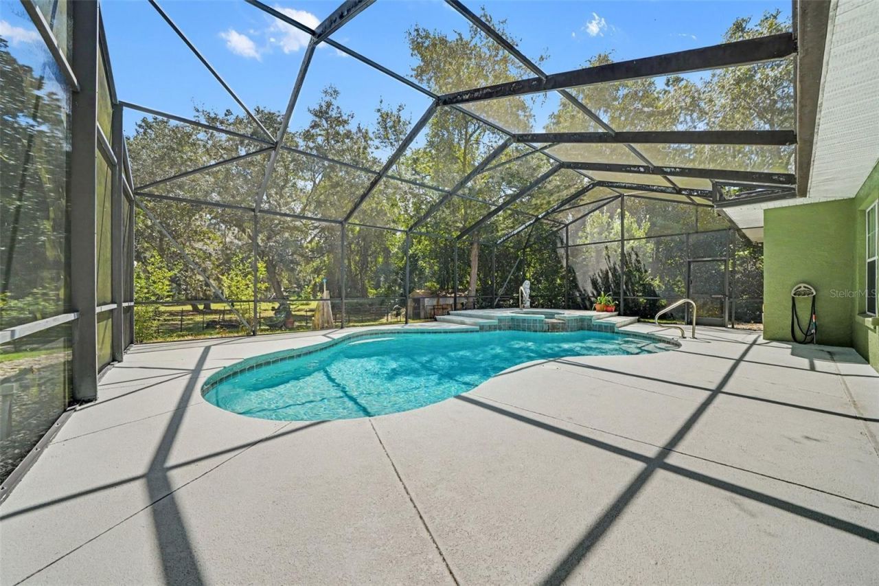 16731 SE 181st Terrace, Weirsdale, FL 32195 Photo