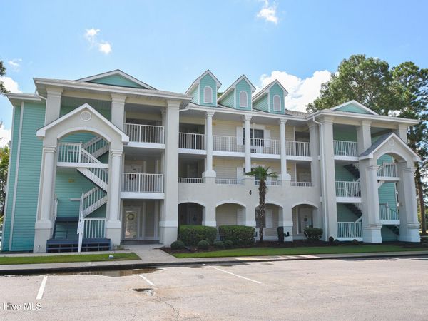 330 S Middleton Drive NW, Unit 407, Calabash, NC 28467