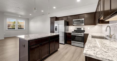 18667 Village Center Drive, Reno, NV 89508 Photo