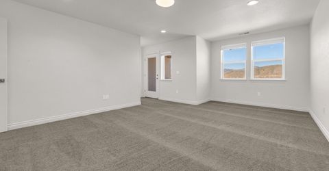 18667 Village Center Drive, Reno, NV 89508 Photo