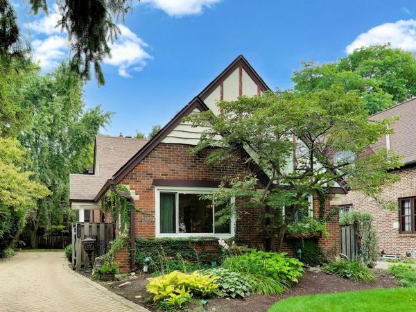 1216 E Mayfair Road , Arlington Heights, IL 60004
