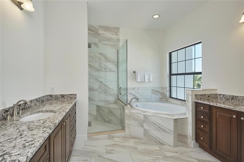 4570 Colony Villas Dr, Unit 3, Bonita Springs, FL 34134 Photo