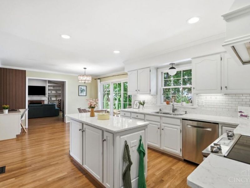 7706 Falling Waters Court, West Chester, OH 45069 Photo 10