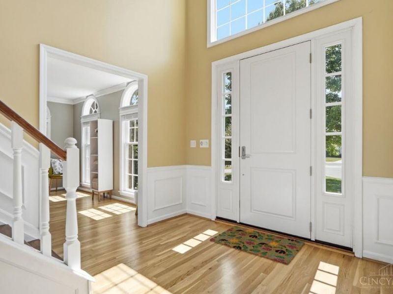 7706 Falling Waters Court, West Chester, OH 45069 Photo 3
