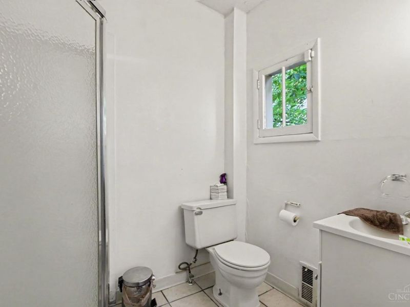 256 Warner Street, Cincinnati, OH 45219 Photo 11
