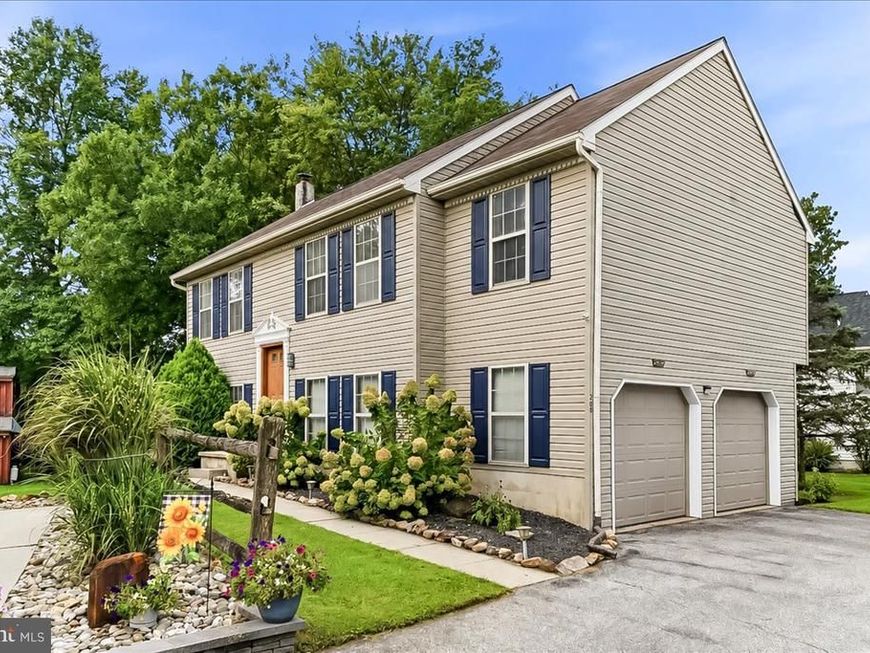 208 S Lime Street, Quarryville, PA 17566 Main Photo