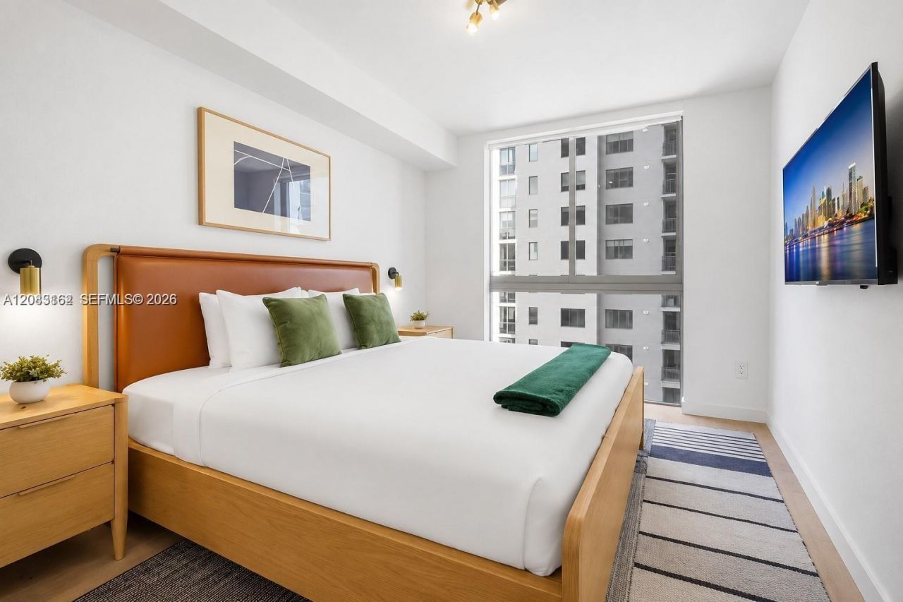 11 NE 6th St, Unit 1712, Miami, FL 33132 Photo