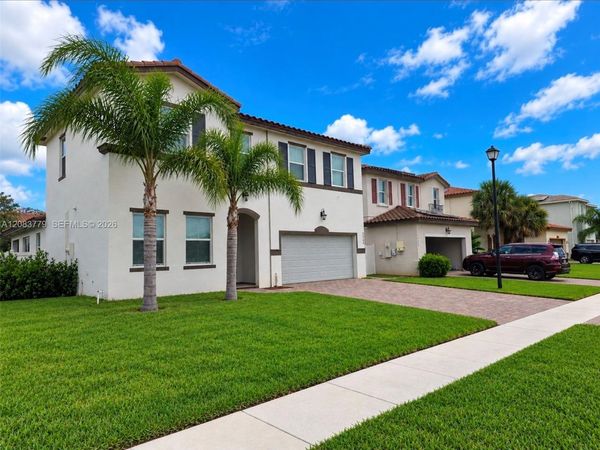 7786 NW Gladwell Ln, Port St. Lucie, FL 34987