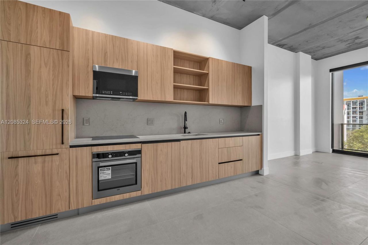 91 NW 27th St, Unit 201, Miami, FL 33127 Photo